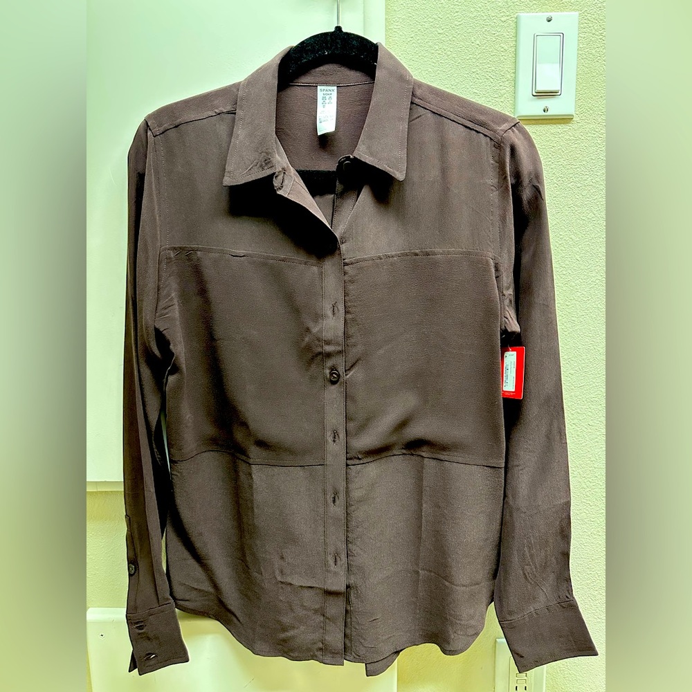 NWT - Spanx - Low Maintenance Silk Button Down - Cherry Chocolate - Size Small